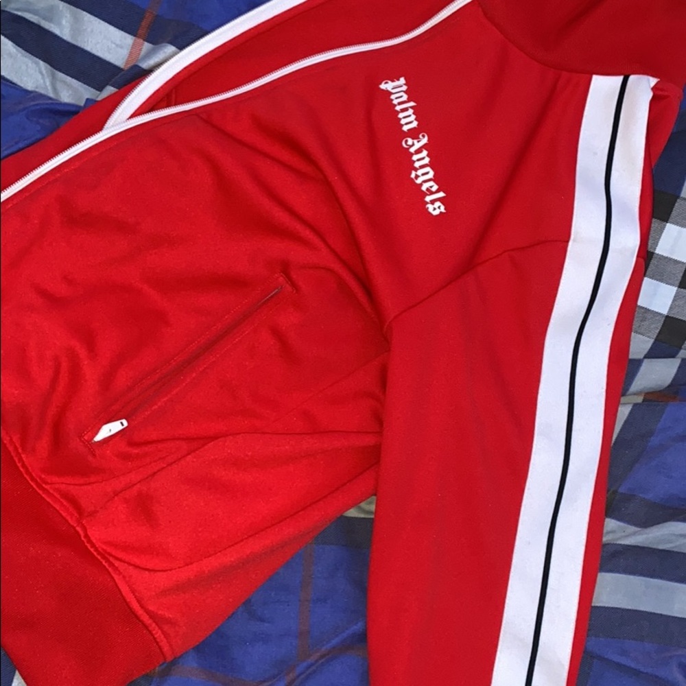 Sz small top and sz medium bottom.